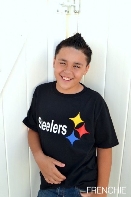 DIY NFL Shirts with Expressions Vinyl and $100 giveaway on seelindsay.com #VinylNFL
