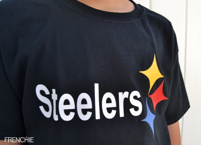 DIY NFL Shirts with Expressions Vinyl and $100 giveaway on seelindsay.com #VinylNFL