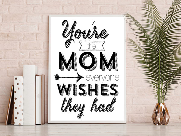 Grab this free Mothers Day printable with a funny quote. Your mom is going to love these. #freeprintable #mothersday #mothersdayprintable