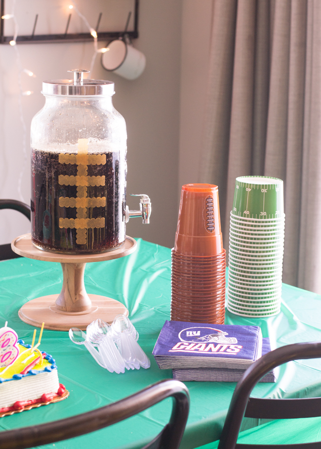 Create a simple football party for kids and adults alike. Perfect for a Superbowl Party
