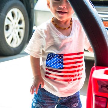 Create your own Patriotic T-Shirt using your Cricut Explore Air 2 and Foil Iron-On