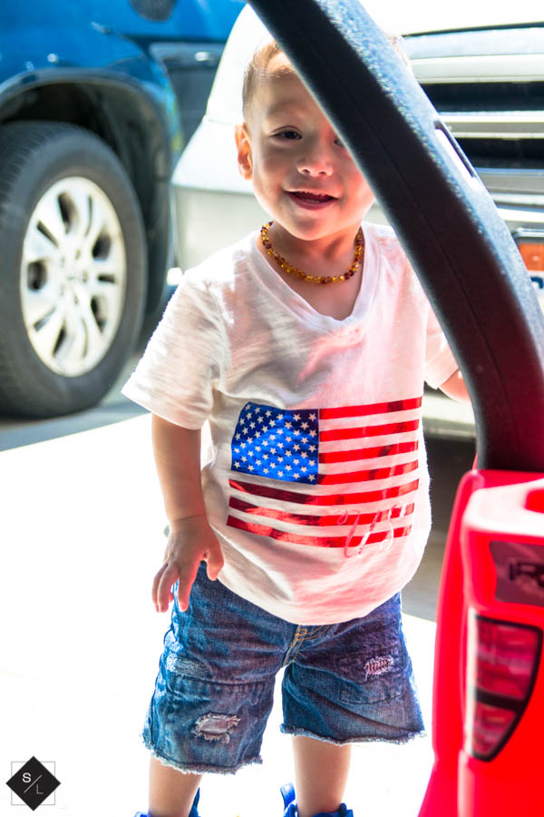 Create your own Patriotic T-Shirt using your Cricut Explore Air 2 and Foil Iron-On