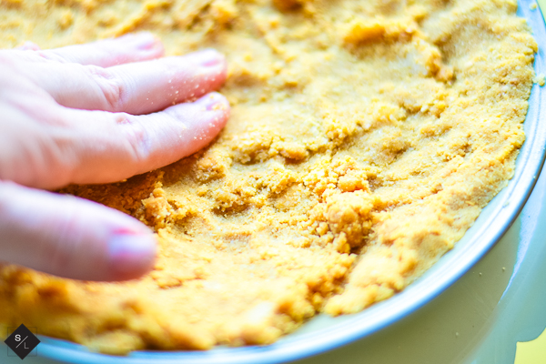 Make this delicious Banana Cream Pie recipe with ingredients from World Market #ad #WorldMarketTribe #HolidayGetaway