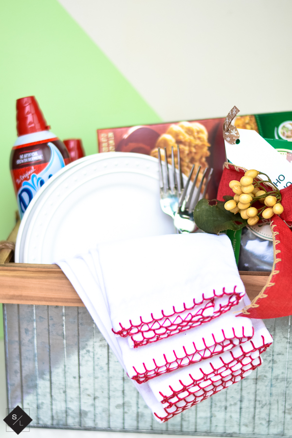Create these easy neighbor gifts using some free printable gift tags
