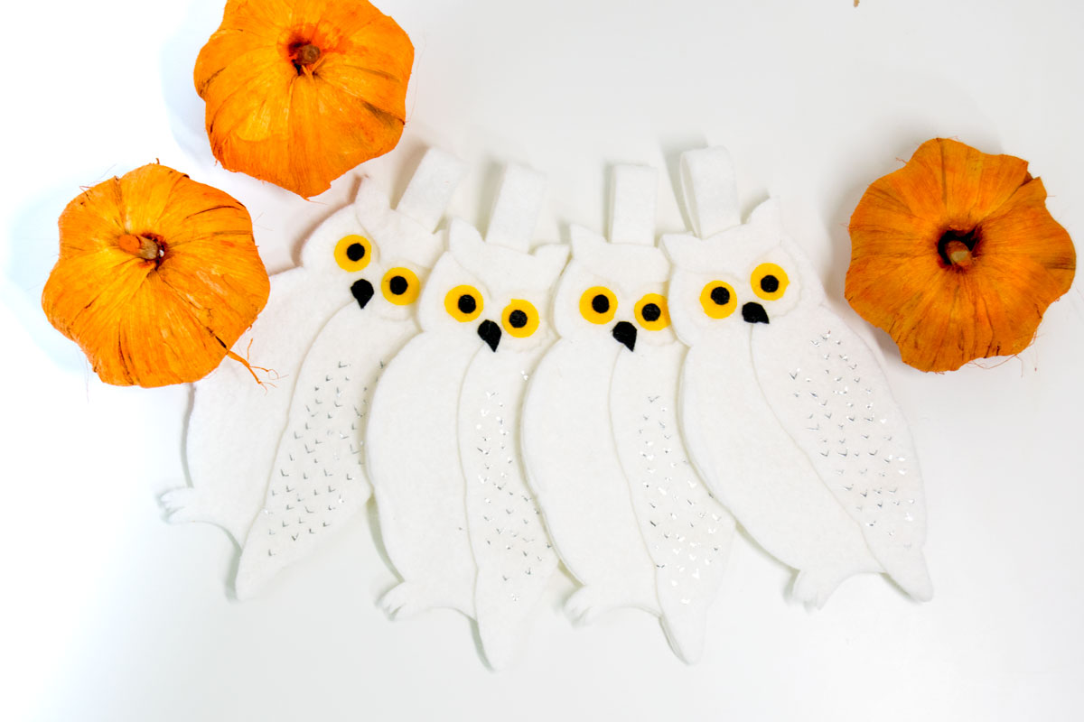 felt Hedwig ornament