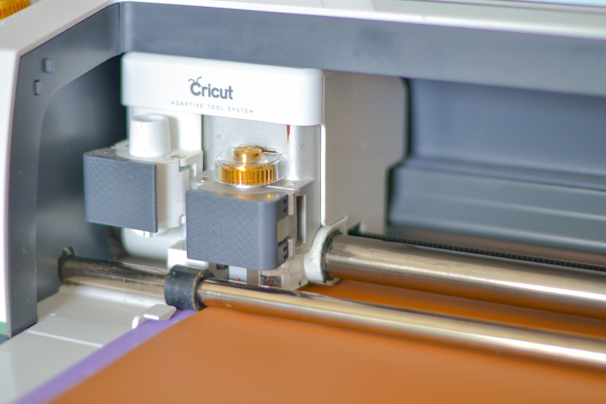 cutting cricut leather