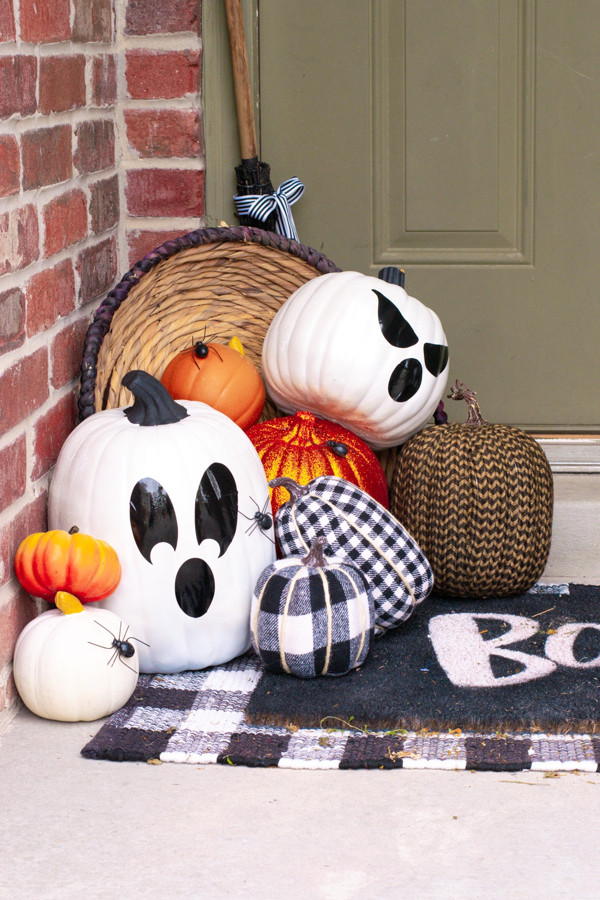ghost pumpkins