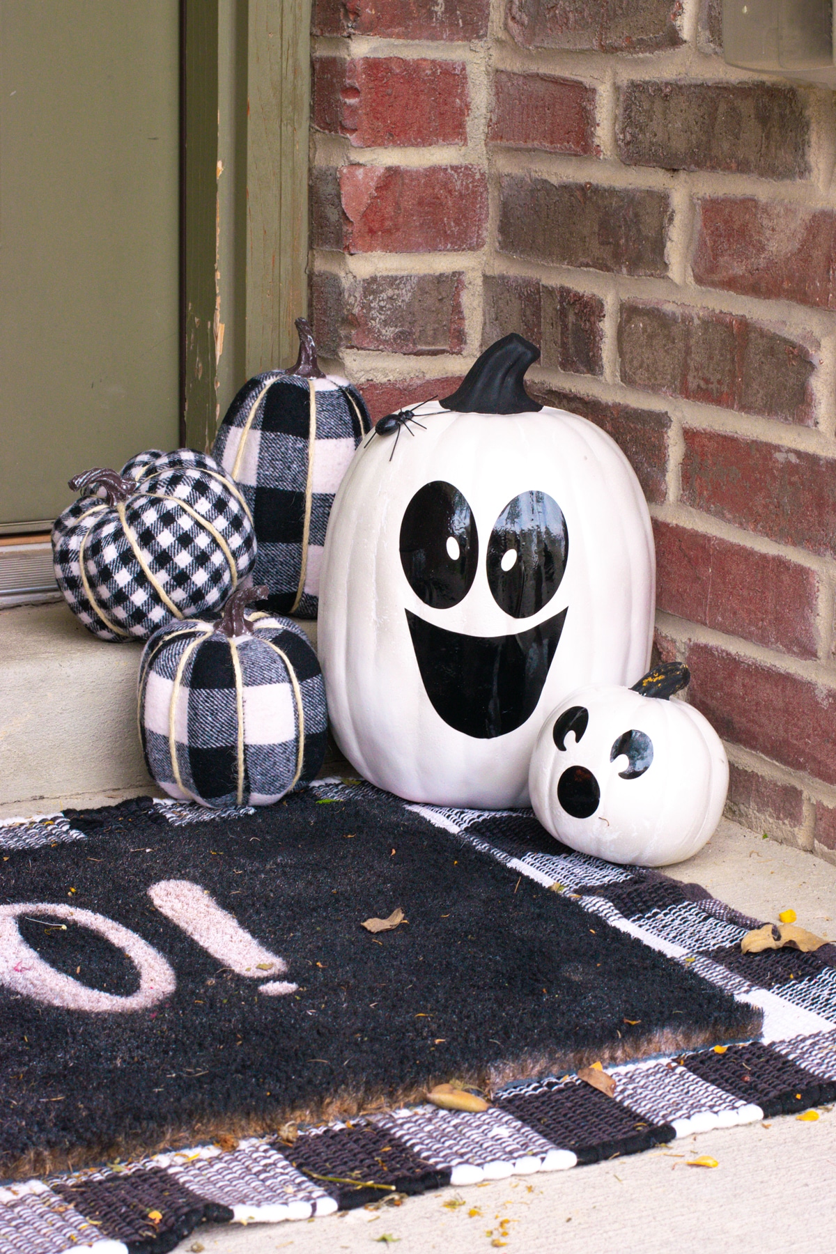 painting craft pumpkins