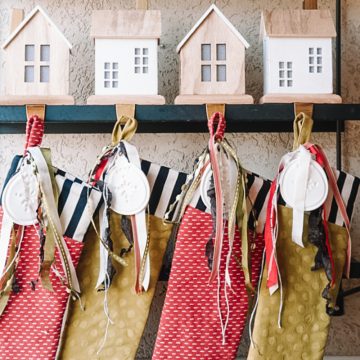 how to cut fabric with silhouette and make christmas stockings